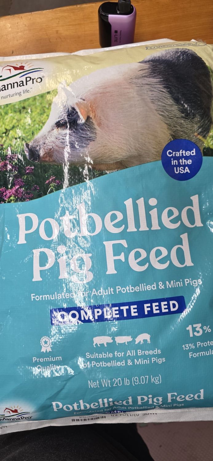 MannaPro Potbellie pig feed