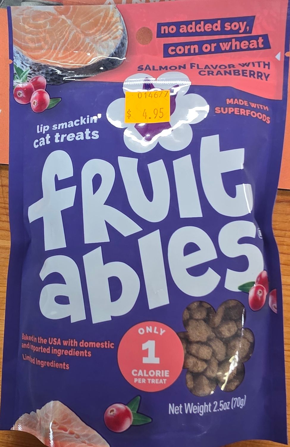 Fruitless Cat Treat Salmon and cranberry 2.5oz