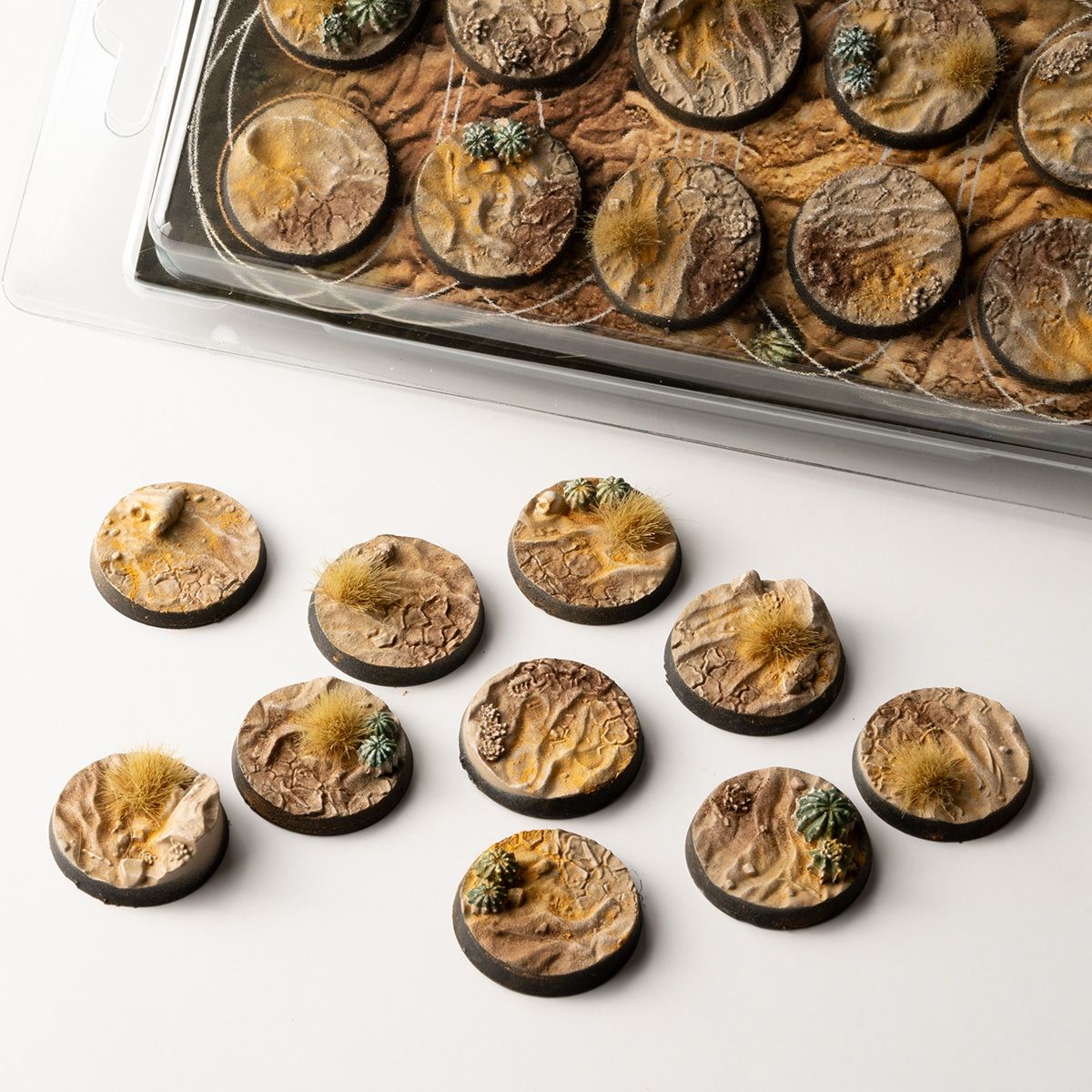 GamersGrass - Deserts of Maahl Bases, Round 25mm (x10)