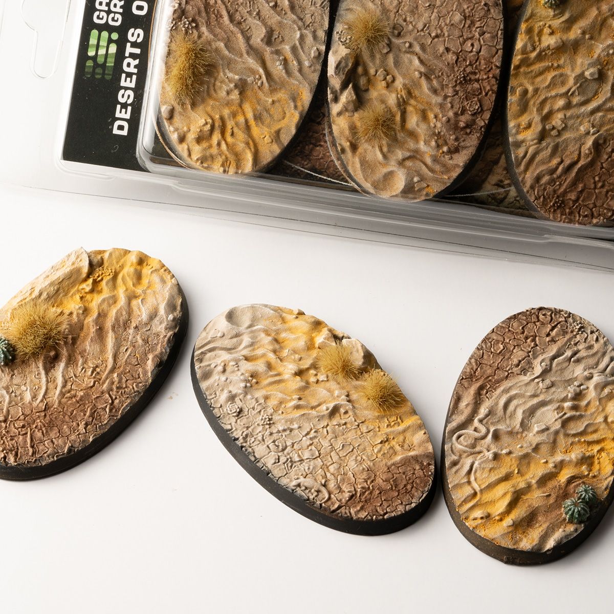 GamersGrass - Deserts of Maahl Bases, Oval 75mm (x3)