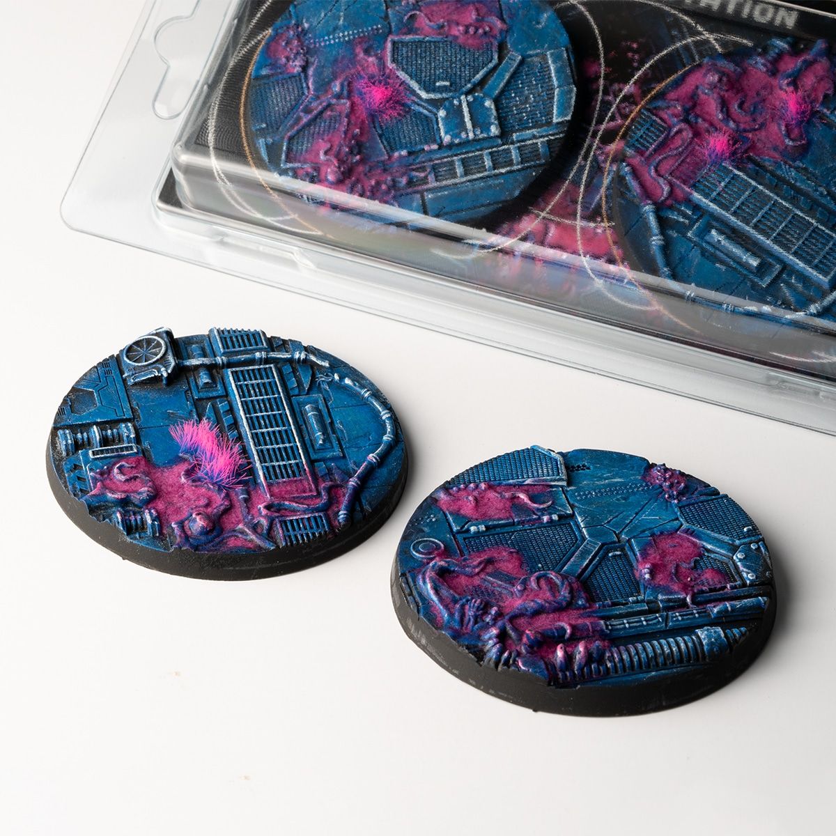GamersGrass - Alien Infestation Bases, Round 60mm (x2)