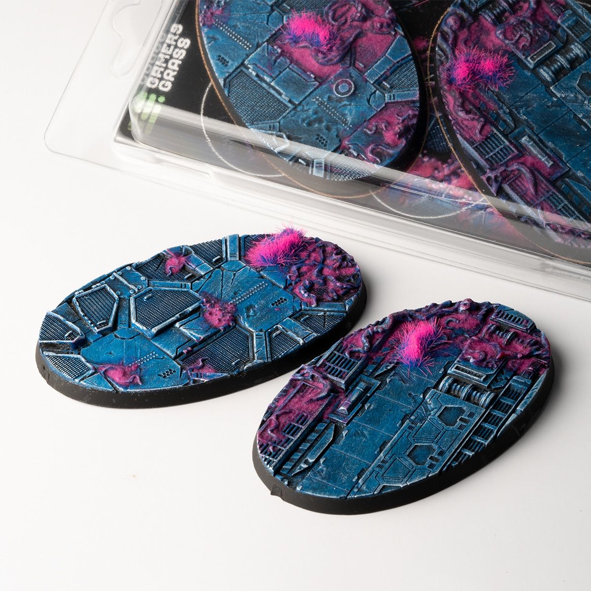 GamersGrass - Alien Infestation Bases, Oval 90mm (x2)