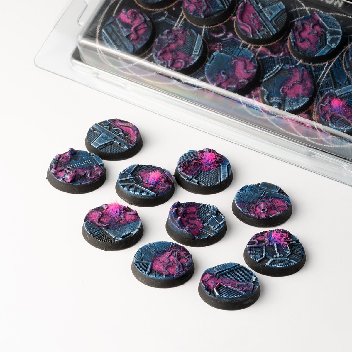 GamersGrass - Alien Infestation Bases, Round 25mm (x10)