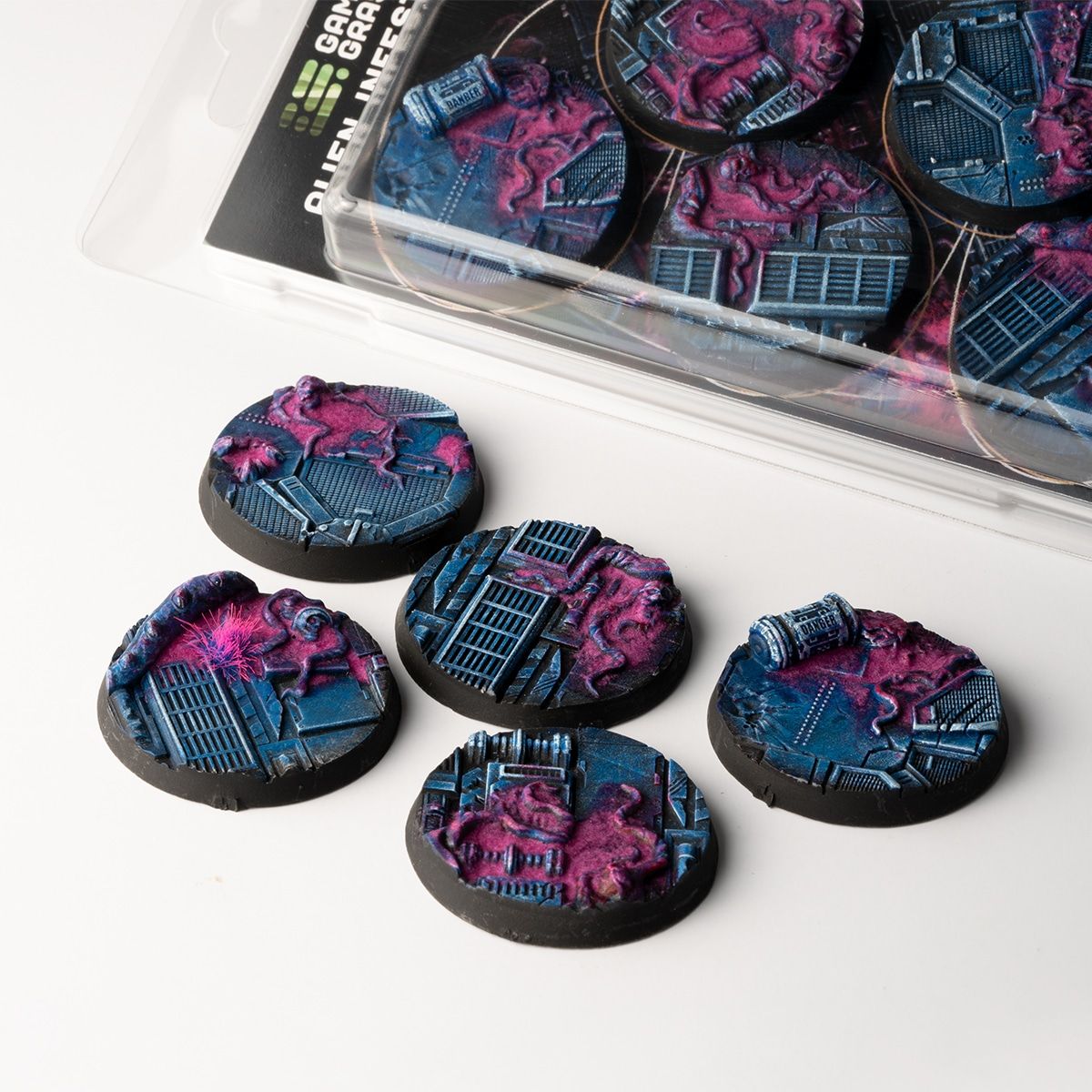 GamersGrass - Alien Infestation Bases, Round 40mm (x5)