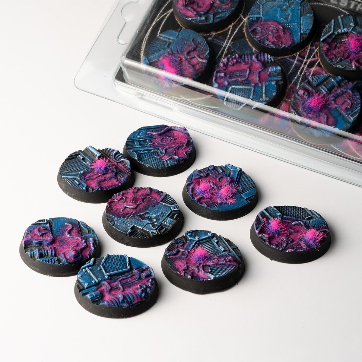 GamersGrass - Alien Infestation Bases, Round 32mm (x8)