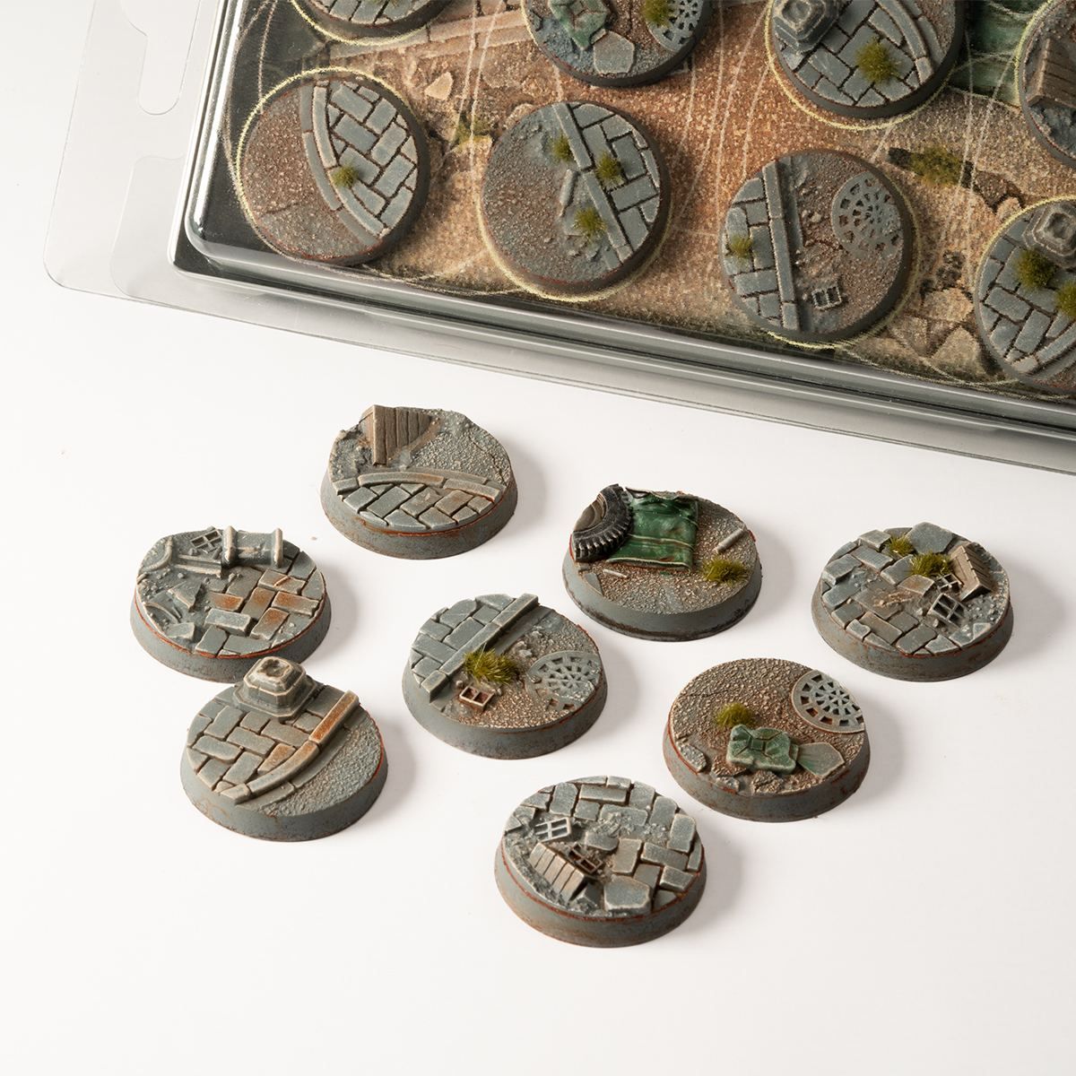 GamersGrass - Urban Warfare Bases, Round 28mm (x8)