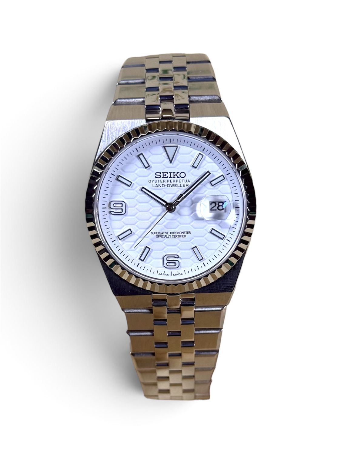 Seiko Mod "Land-Dweller" Inspired