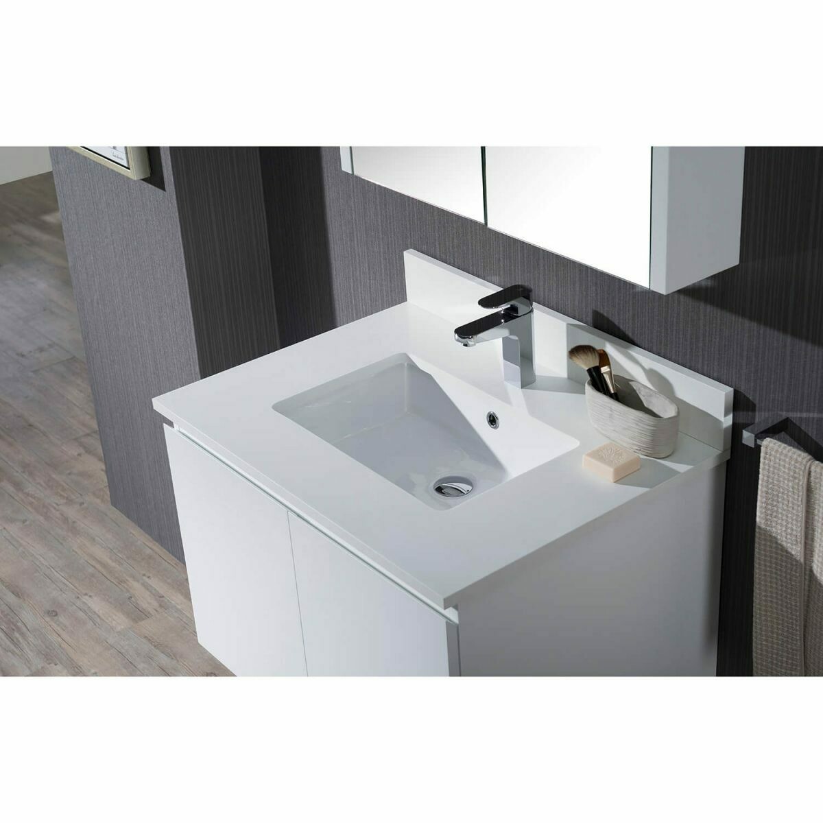 30.5&Quot; Countertop - White Quartz