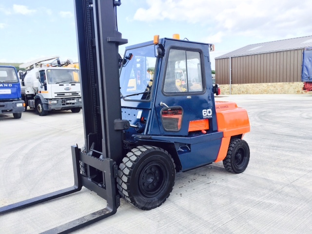 Toyota FD 60(6 ton) Diesel Forklift