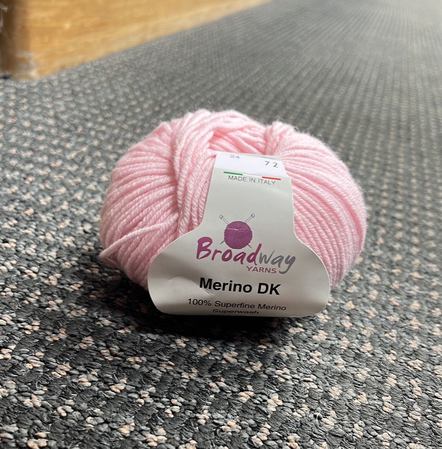 Broadway Yarn DK Merino 50g 105m 24
