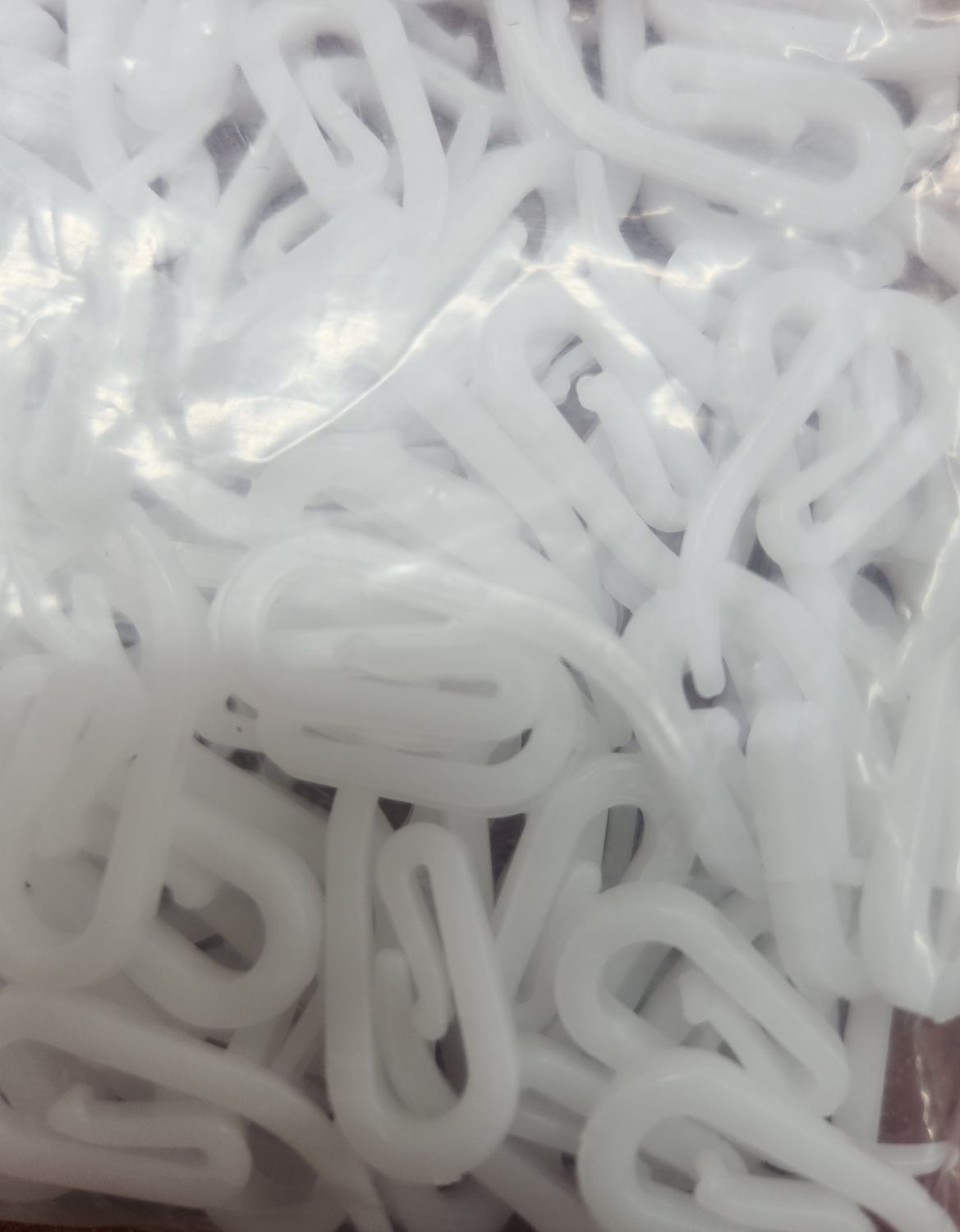 Curtain Hooks White 100 pack