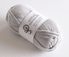 Ashford 806 100% Merino DK 8Ply Superwash Mist