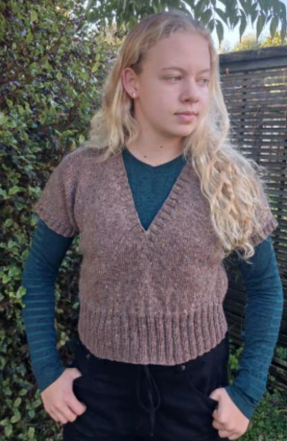 Countrywide Pattern - Cropped Vest P410 Pattern