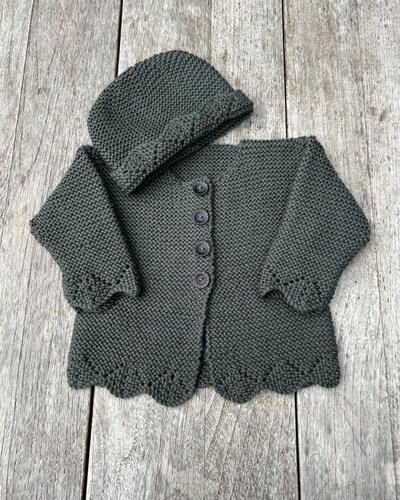 Kiwi Stitch &amp; Knit Bobbie Cardigan &amp; Hat 8ply Pattern