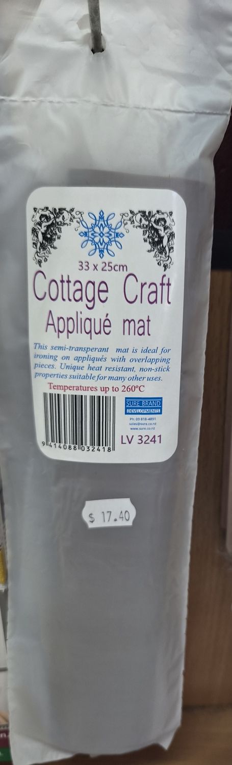Cottage Craft Applique Mat 33 x 25cm