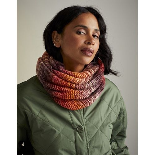 Sirdar Pattern - Sunset Stroll Cowl Design No. 10729