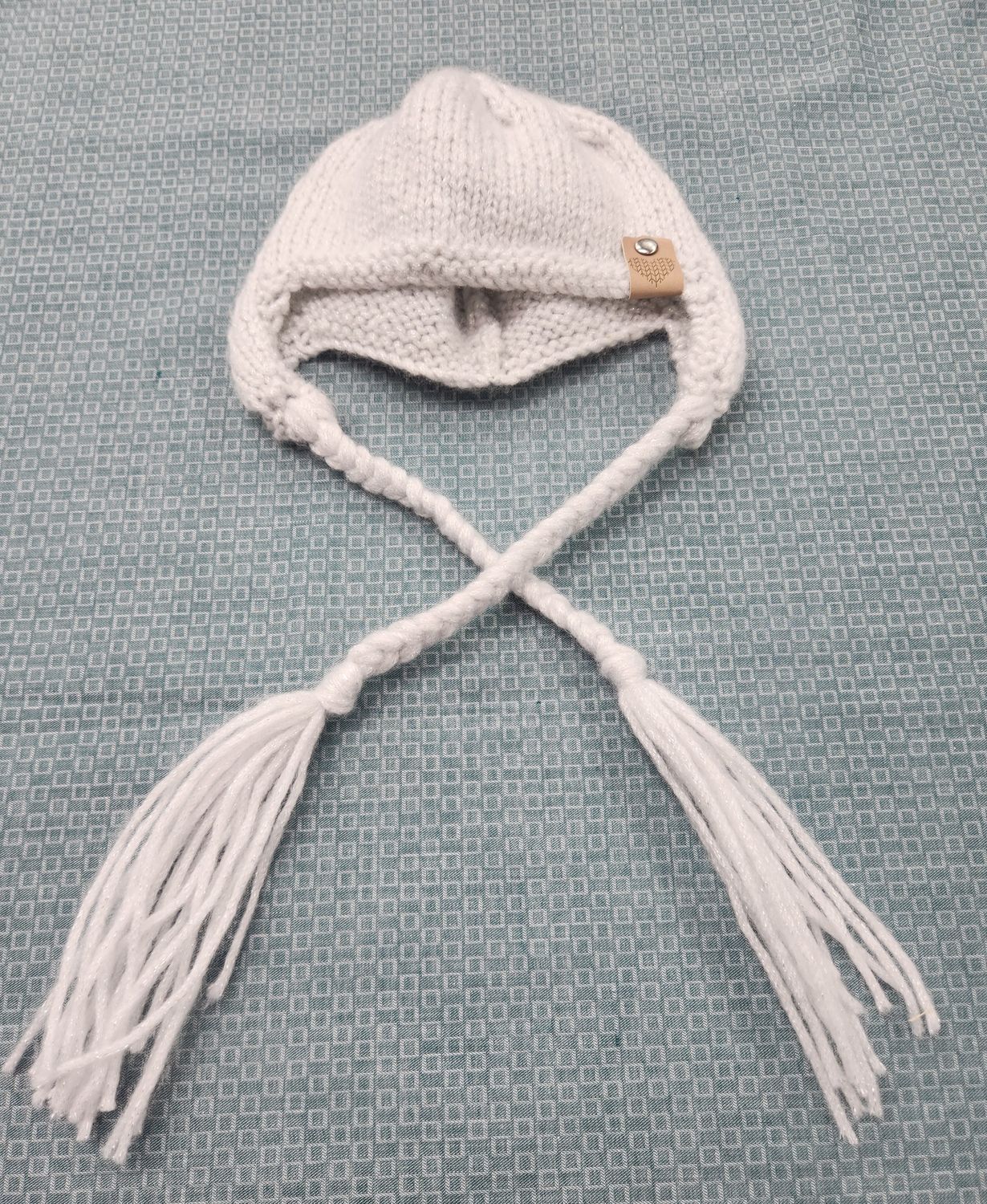 Hat Acrylic Silver Sparkle - 0-6 months approx