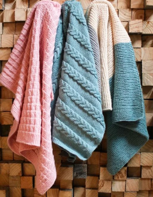 Touch Yarns Pattern 033 - Baby Blanket 8ply