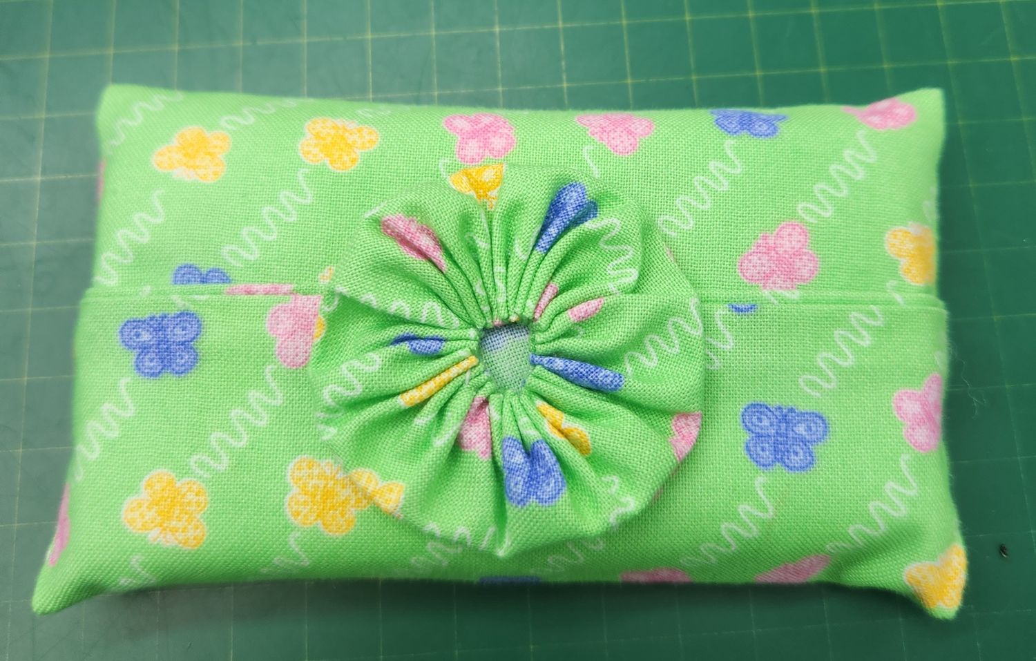 Small Tissue Holder - Green Butterflies