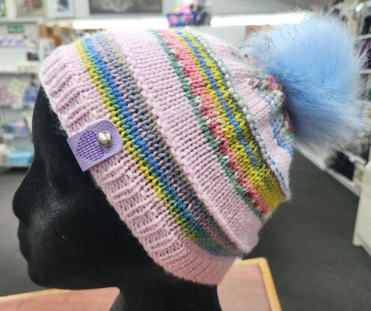 Pompom Beanie Pink