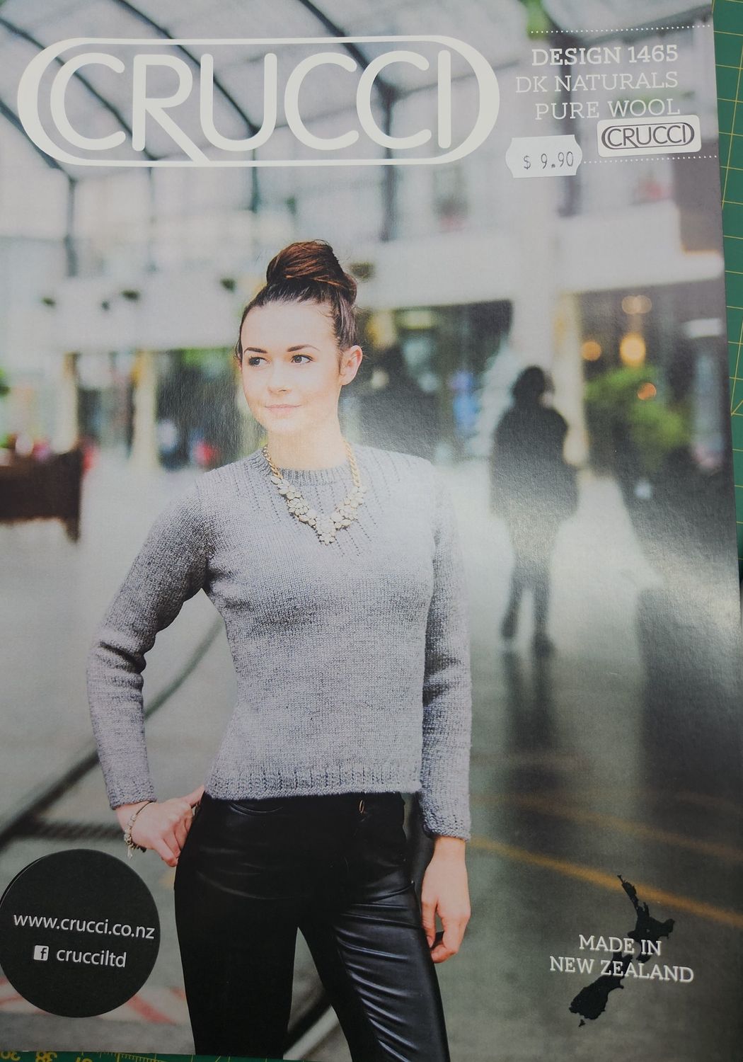 Crucci Jumper Pattern 1465 8ply $9.90
