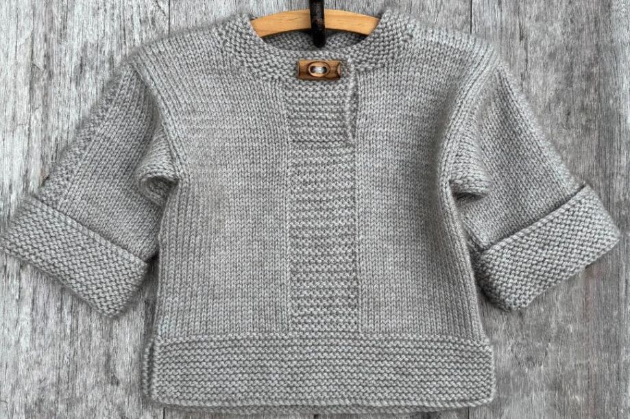 Kiwi Stitch &amp; Knit Yuto Jumper &amp; Hat 8ply Pattern