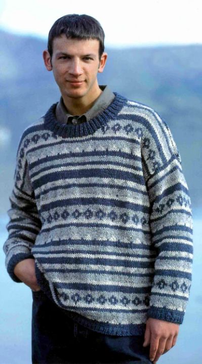 LisaF Pattern - Crew Neck Sweater with Fairisle