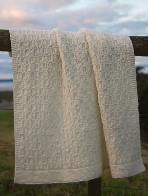 LisaF Pattern - Waffle Blanket - BC57 Bassinet &amp; Cot 8ply