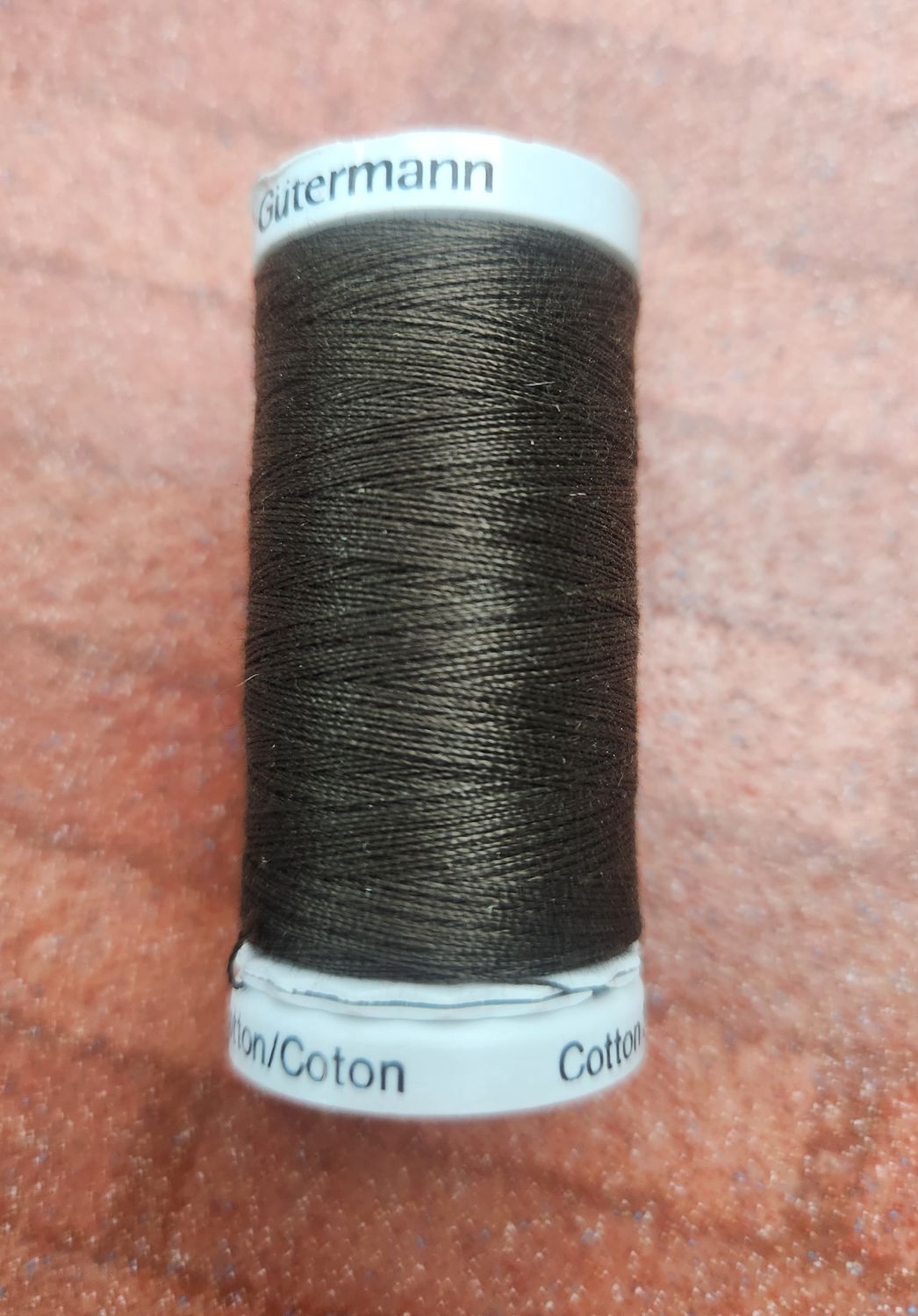 Gutermann 300m Machine Embroidery Quilting Thread Col.1131