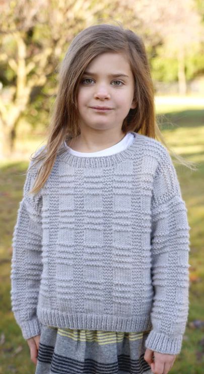 LisaF Pattern - Silver Sweater 8ply LF49