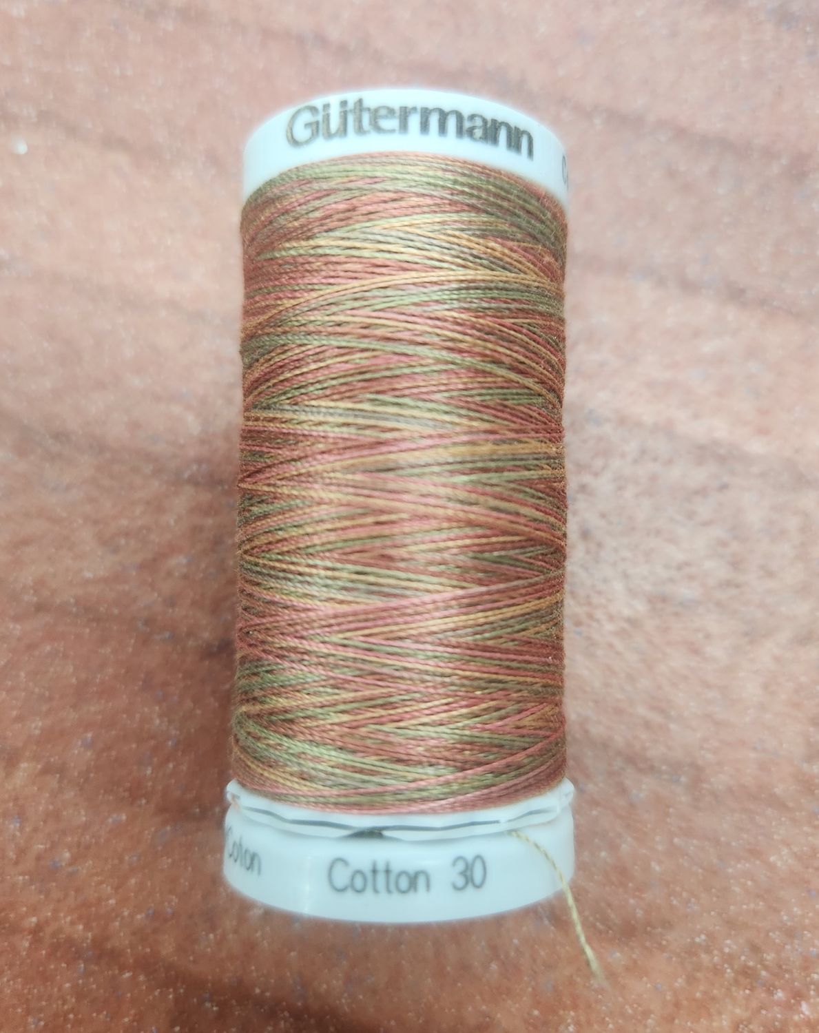 Gutermann 300m Machine Embroidery Quilting Thread Col.4010