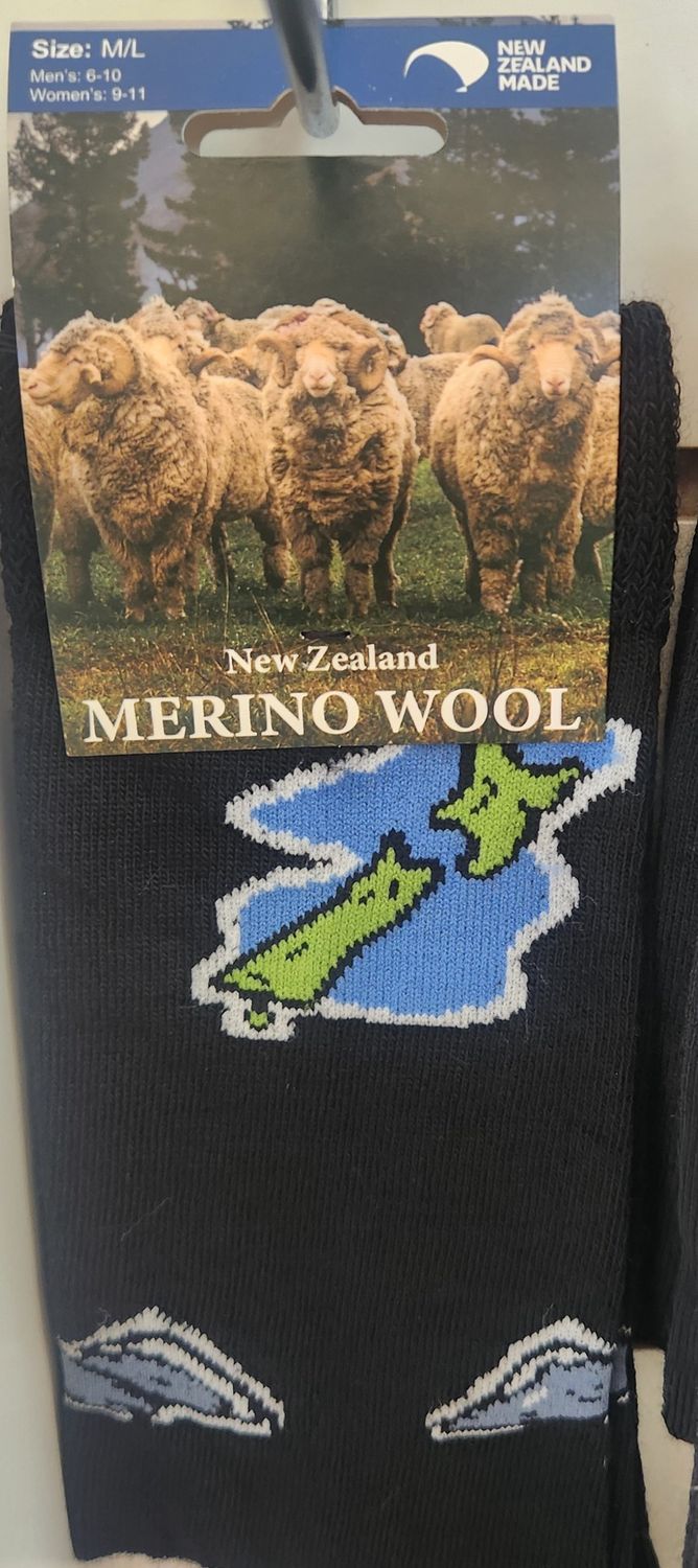 NZ Possum Merino Socks -NZ Picture - Size M/L