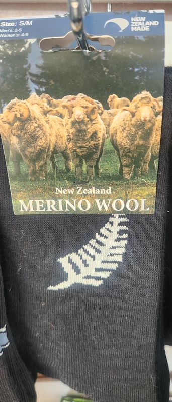 NZ Merino Wool Socks - Silver Fern Black Size S/M