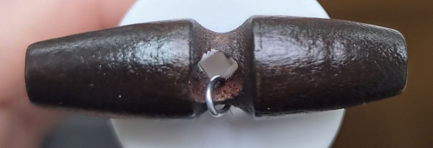 Natty Notions Deep Coffee Toggle 4cm