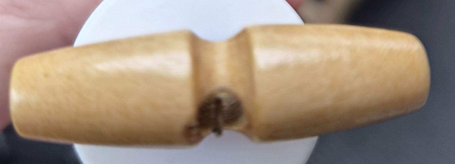 Natty Notions Shallow Coffee Toggle 4cm