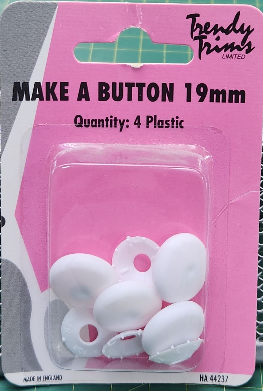 Make a Button 19mm White