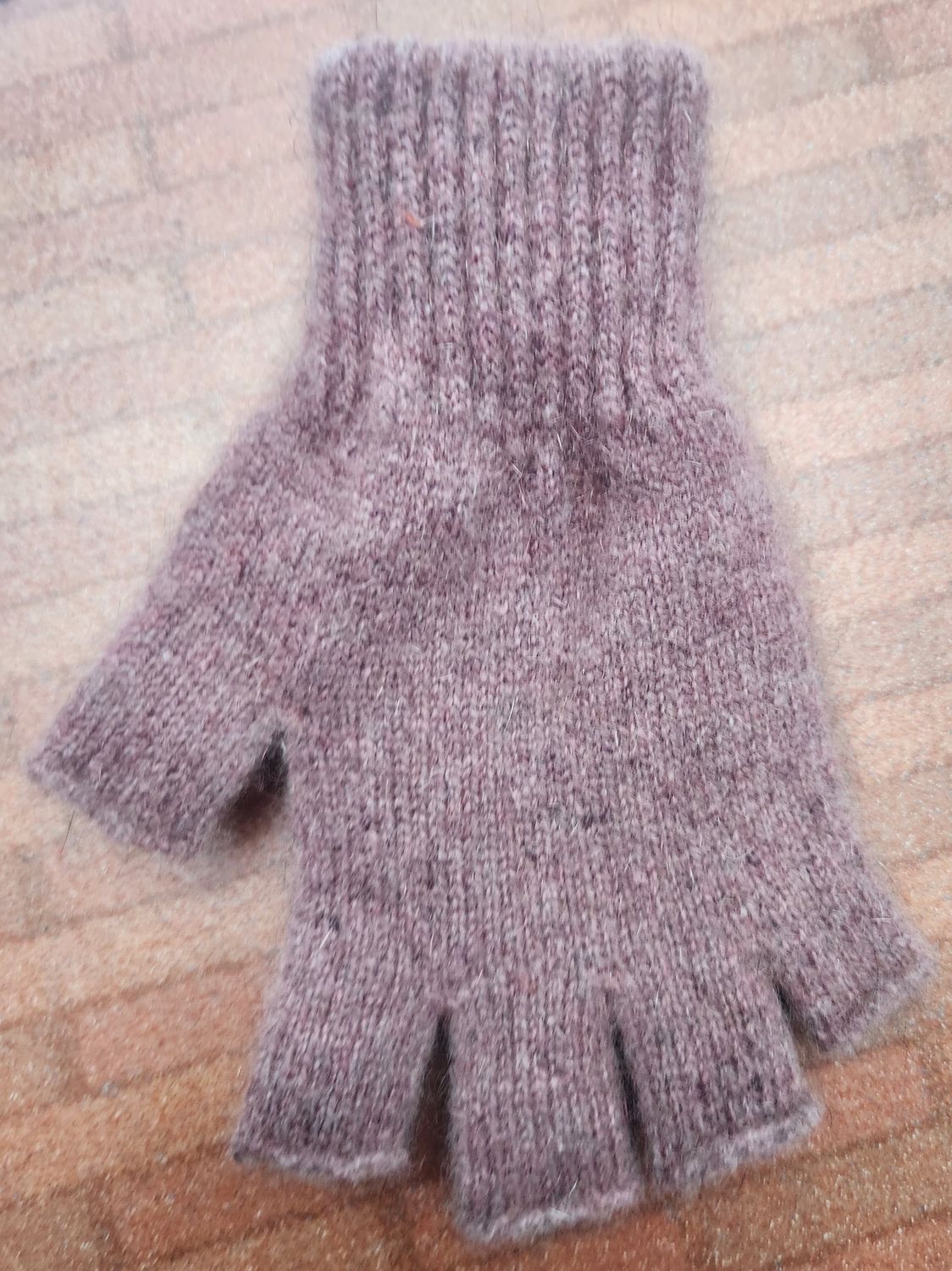 NZ Possum Merino Silk Fingerless Gloves - Dusky Pink - Small