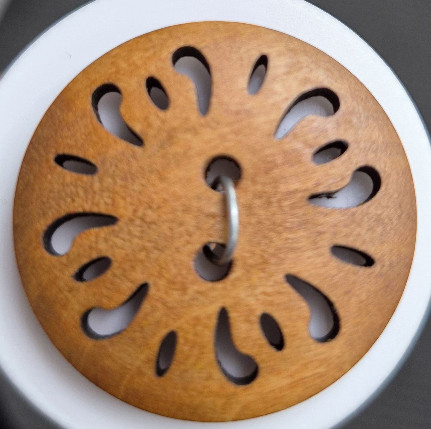 Natty Notions Buttons Chocolate Vintage 30mm