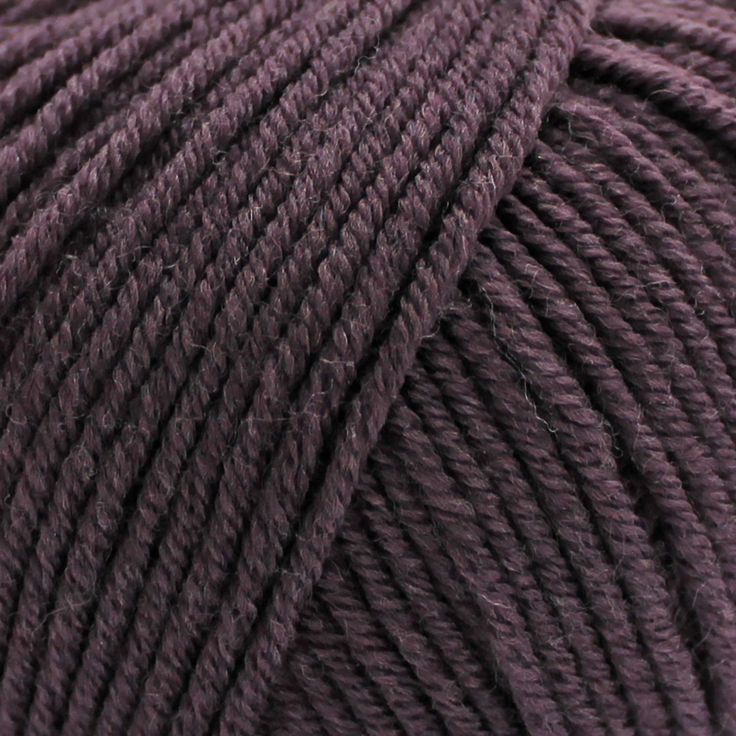 Broadway Merino DK 8ply 50g 105m Colour 716 Grape