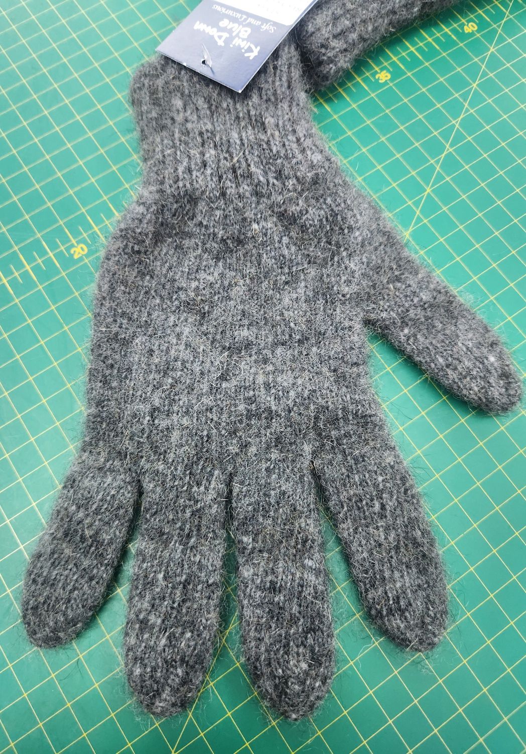 NZ Possum Merino Silk Gloves - Charcoal Colour - Medium