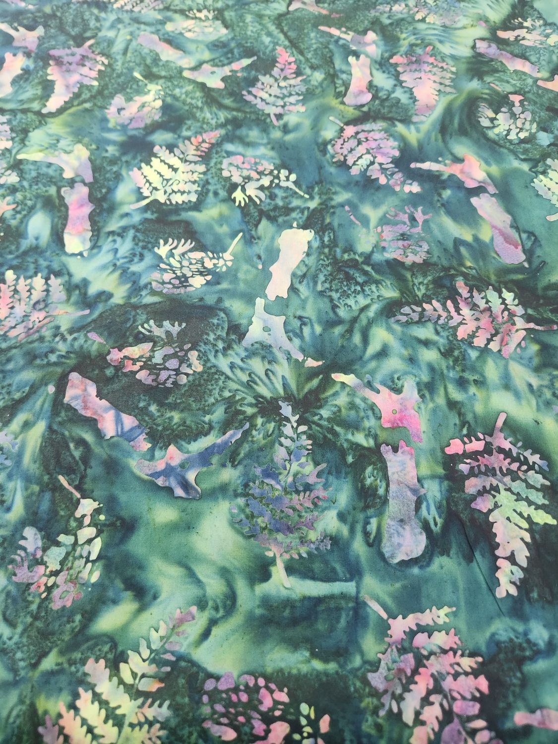 NZ Kiwiana NZ Map &amp; Fern Forest Fabric Per Metre