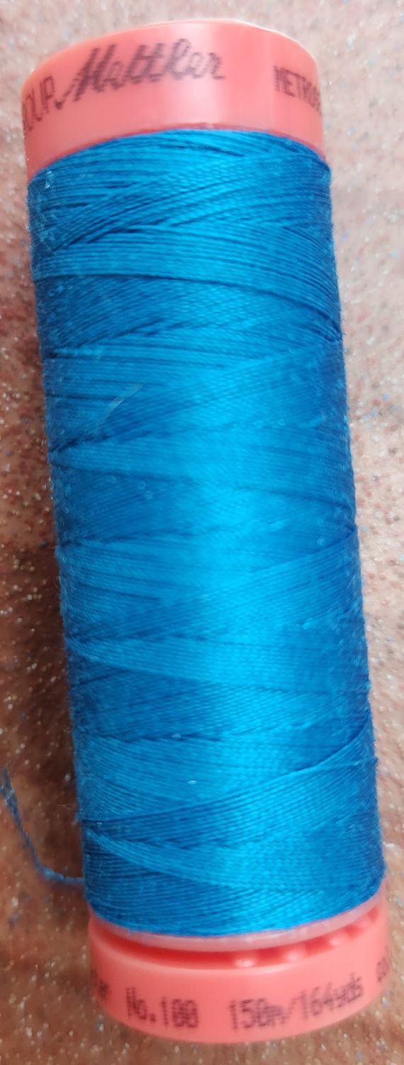 Mettler Sew All 150m Polyester Thread Colour 0692