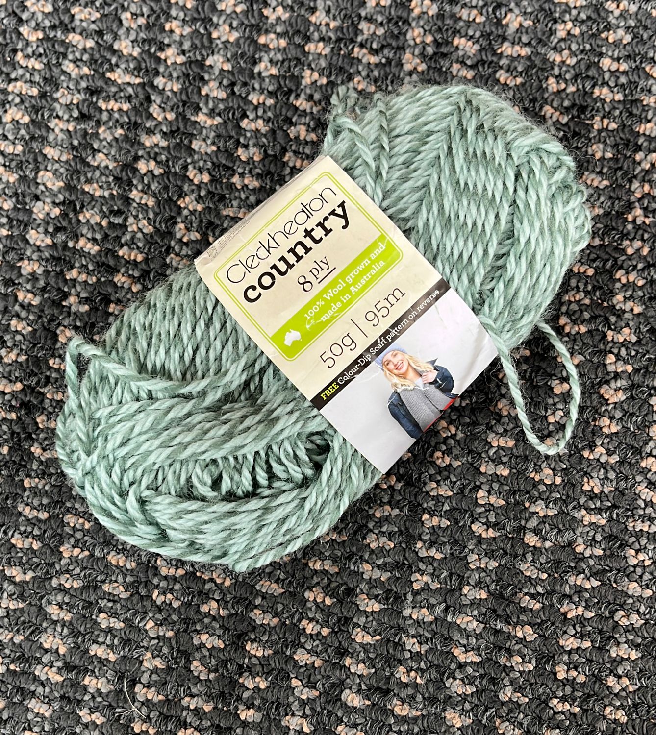 Cleckheaton: Country 8 Ply 50grm (95m) - 2387