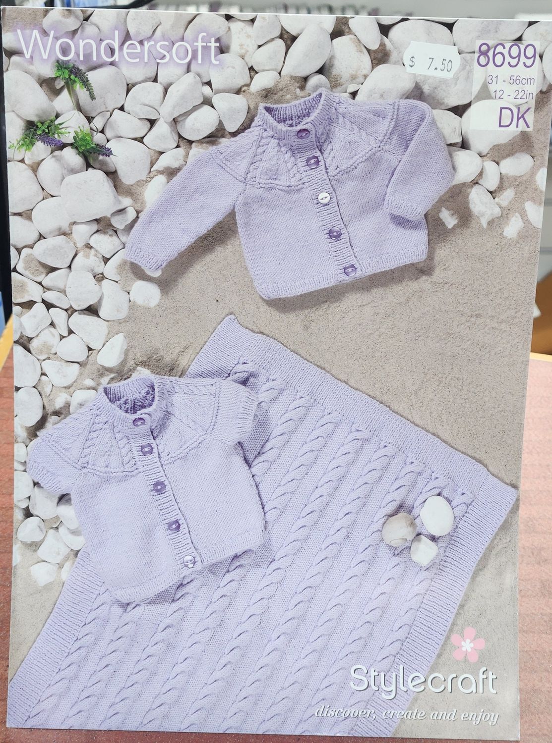 WonderSoft 8699 DK Cardigans &amp; Blanket Pattern