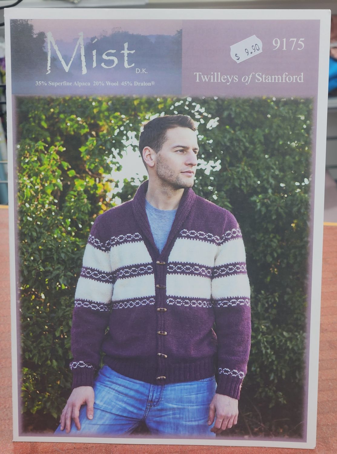 Pattern - Knitted Man's Jacket Mist 9175