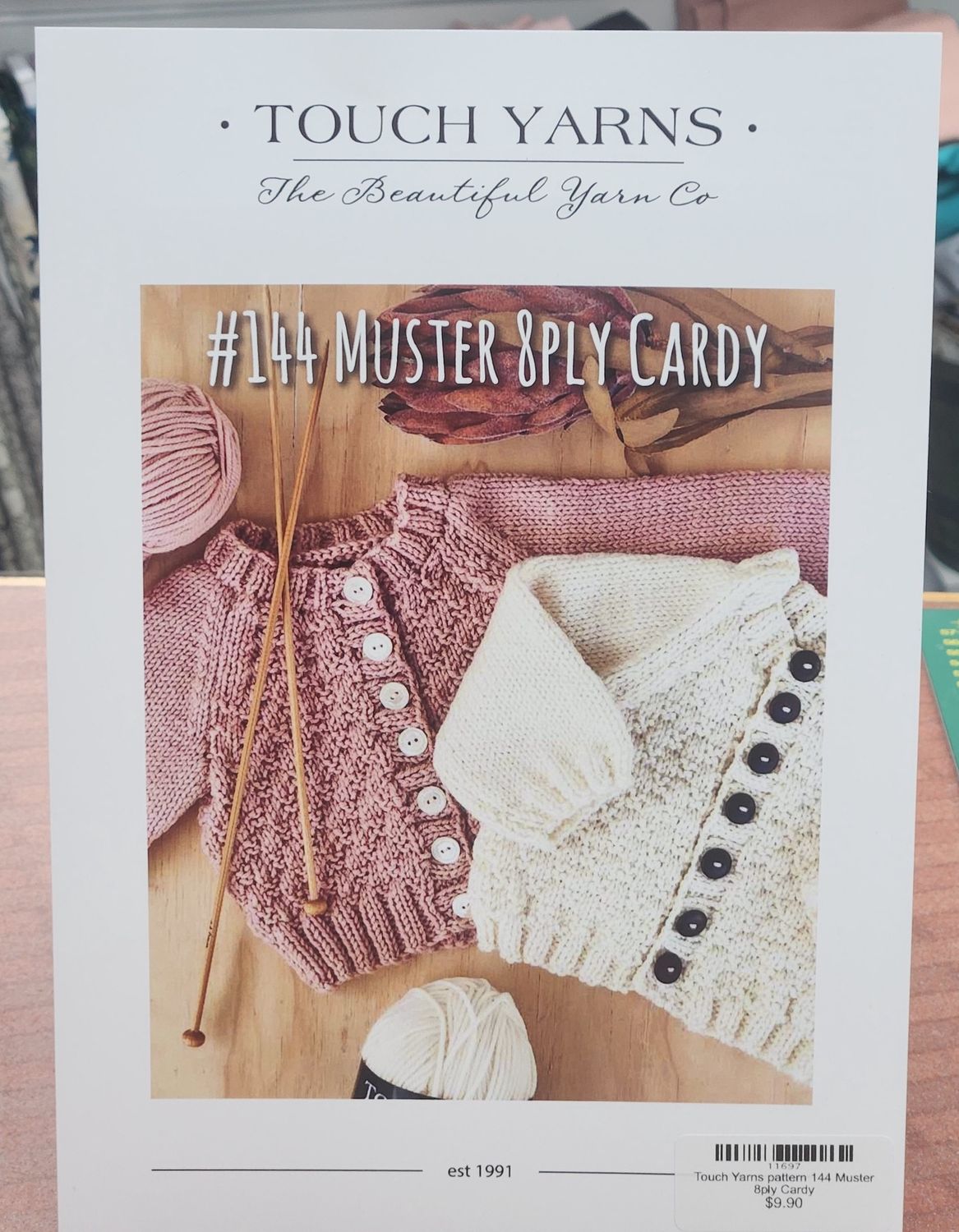 Touch Yarns pattern 144 Muster 8ply Cardy