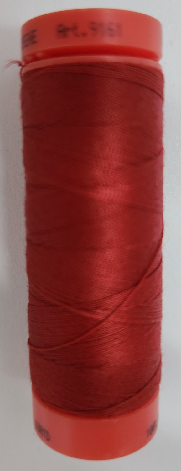 Mettler Sew All 150m Polyester Thread Colour 0105