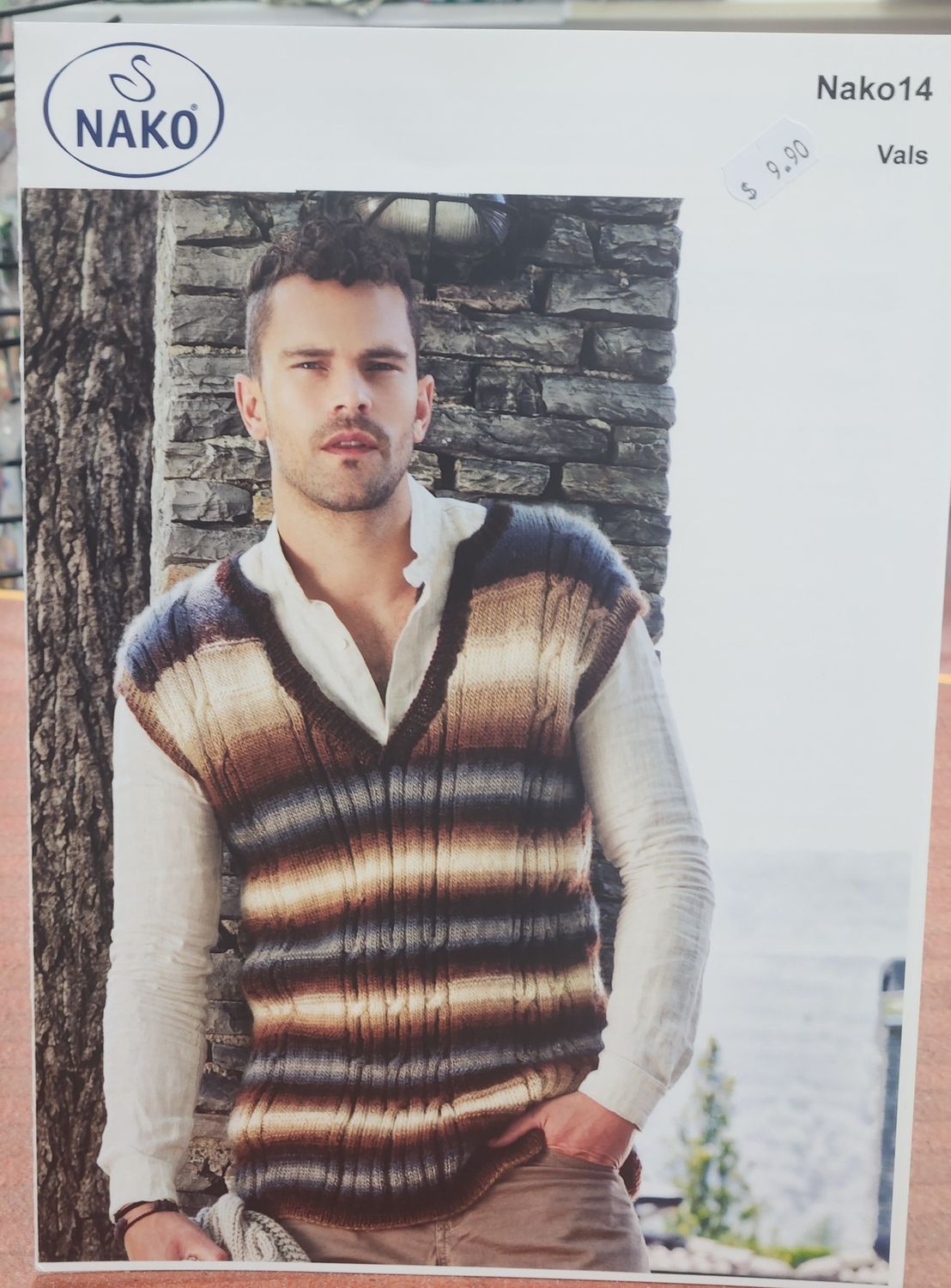 Nako Vest Pattern Mens Cable 14ply