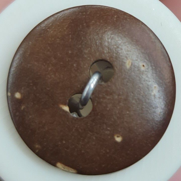 Corozo Button 2107 Brown Wooden look 15mm