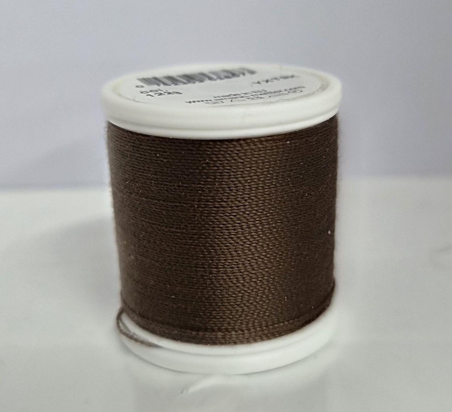 Mettler Extra Strong Polyester Thread 125m Colour 1223
